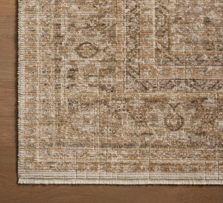 HER-01 Clay / Natural Rug – Heritage Collection (Loloi) 8x10